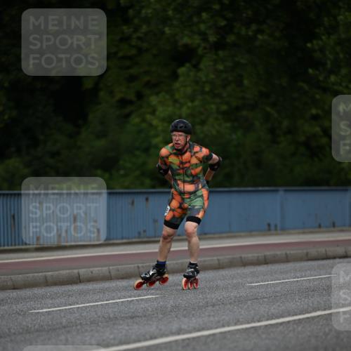 29.06.2025 - hella hamburg halbmarathon Dr. Thomas Lammeyer http://msf.ph/oto/8139023 29.06.2025 08:55:19 Kennedybrücke  meine-sportfotos.de