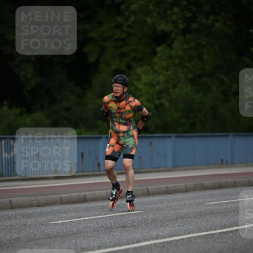 29.06.2025 - hella hamburg halbmarathon Dr. Thomas Lammeyer http://msf.ph/oto/8139025 29.06.2025 08:55:19 Kennedybrücke  meine-sportfotos.de
