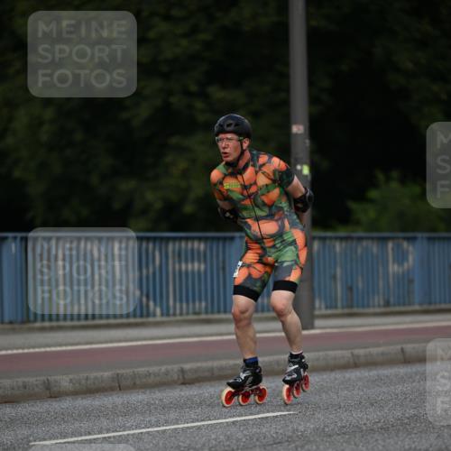 29.06.2025 - hella hamburg halbmarathon Dr. Thomas Lammeyer http://msf.ph/oto/8139031 29.06.2025 08:55:20 Kennedybrücke  meine-sportfotos.de