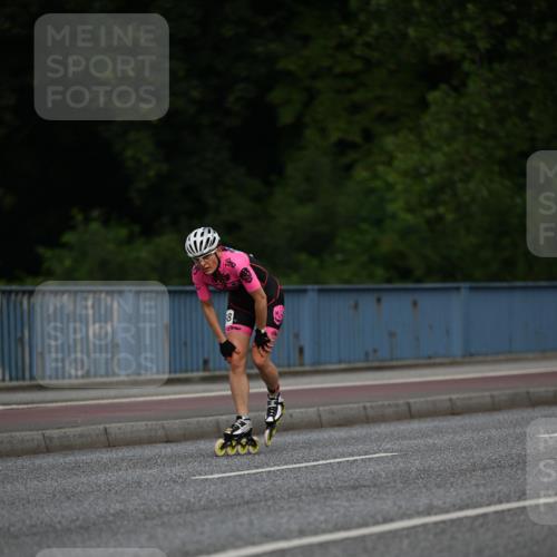 29.06.2025 - hella hamburg halbmarathon Dr. Thomas Lammeyer http://msf.ph/oto/8139035 29.06.2025 08:55:24 Kennedybrücke  meine-sportfotos.de