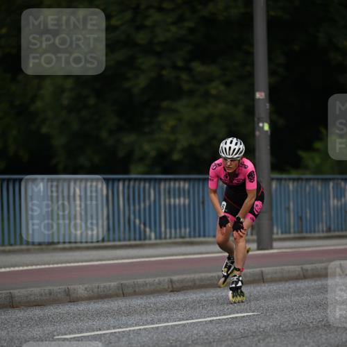 29.06.2025 - hella hamburg halbmarathon Dr. Thomas Lammeyer http://msf.ph/oto/8139040 29.06.2025 08:55:24 Kennedybrücke  meine-sportfotos.de