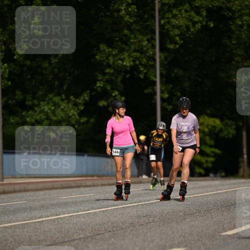 29.06.2025 - hella hamburg halbmarathon Dr. Thomas Lammeyer http://msf.ph/oto/8139041 29.06.2025 09:04:09 Kennedybrücke  meine-sportfotos.de