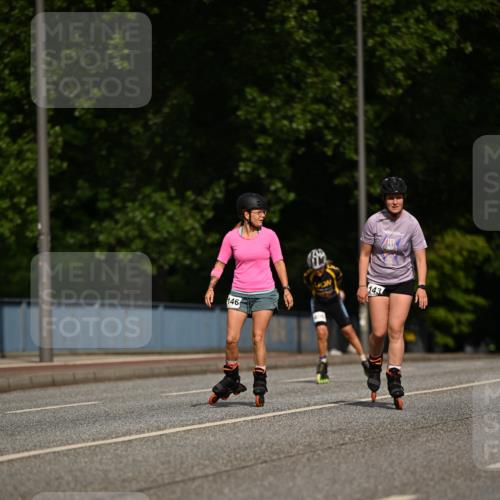 29.06.2025 - hella hamburg halbmarathon Dr. Thomas Lammeyer http://msf.ph/oto/8139044 29.06.2025 09:04:10 Kennedybrücke  meine-sportfotos.de