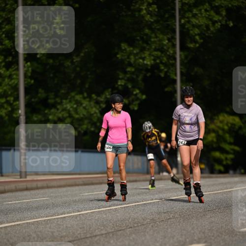 29.06.2025 - hella hamburg halbmarathon Dr. Thomas Lammeyer http://msf.ph/oto/8139045 29.06.2025 09:04:10 Kennedybrücke  meine-sportfotos.de