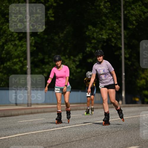 29.06.2025 - hella hamburg halbmarathon Dr. Thomas Lammeyer http://msf.ph/oto/8139052 29.06.2025 09:04:10 Kennedybrücke  meine-sportfotos.de