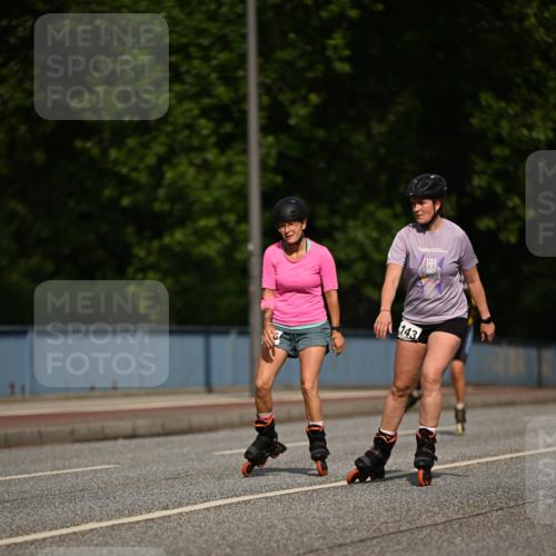29.06.2025 - hella hamburg halbmarathon Dr. Thomas Lammeyer http://msf.ph/oto/8139056 29.06.2025 09:04:11 Kennedybrücke  meine-sportfotos.de