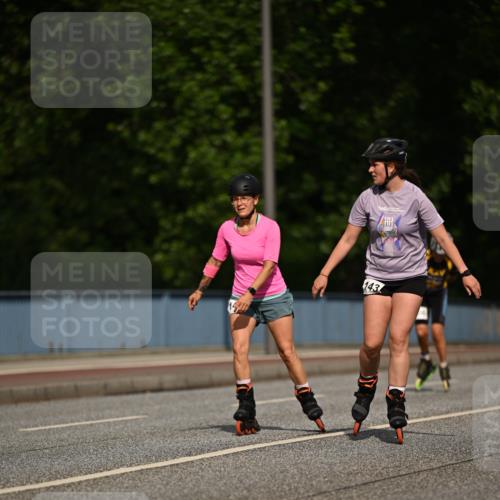 29.06.2025 - hella hamburg halbmarathon Dr. Thomas Lammeyer http://msf.ph/oto/8139058 29.06.2025 09:04:11 Kennedybrücke  meine-sportfotos.de