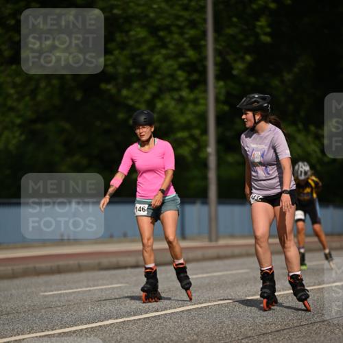 29.06.2025 - hella hamburg halbmarathon Dr. Thomas Lammeyer http://msf.ph/oto/8139060 29.06.2025 09:04:11 Kennedybrücke  meine-sportfotos.de