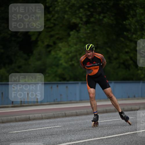 29.06.2025 - hella hamburg halbmarathon Dr. Thomas Lammeyer http://msf.ph/oto/8139082 29.06.2025 08:55:29 Kennedybrücke  meine-sportfotos.de