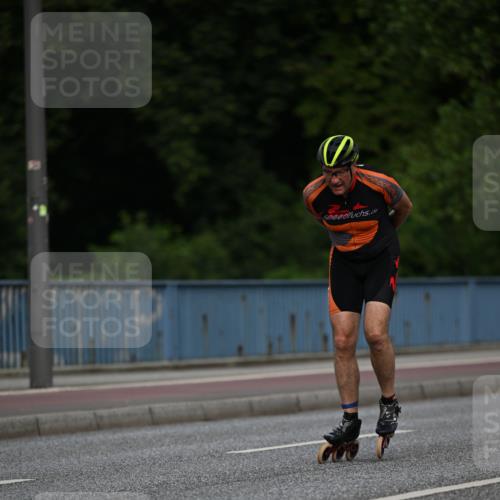 29.06.2025 - hella hamburg halbmarathon Dr. Thomas Lammeyer http://msf.ph/oto/8139090 29.06.2025 08:55:30 Kennedybrücke  meine-sportfotos.de