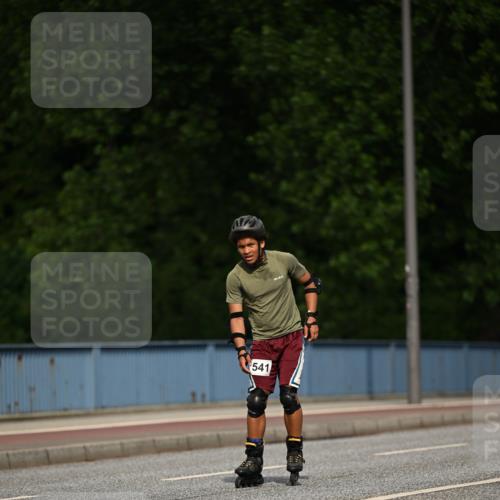 29.06.2025 - hella hamburg halbmarathon Dr. Thomas Lammeyer http://msf.ph/oto/8139098 29.06.2025 09:04:24 Kennedybrücke  meine-sportfotos.de