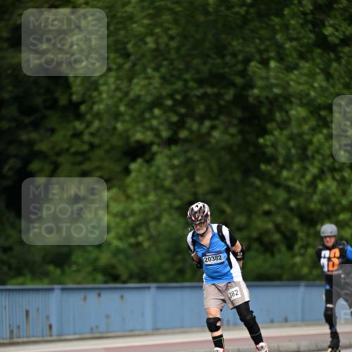 29.06.2025 - hella hamburg halbmarathon Dr. Thomas Lammeyer http://msf.ph/oto/8139109 29.06.2025 09:04:29 Kennedybrücke  meine-sportfotos.de