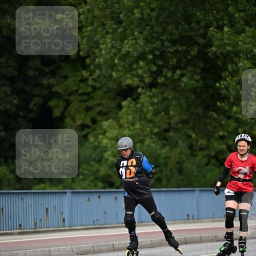 29.06.2025 - hella hamburg halbmarathon Dr. Thomas Lammeyer http://msf.ph/oto/8139118 29.06.2025 09:04:31 Kennedybrücke  meine-sportfotos.de
