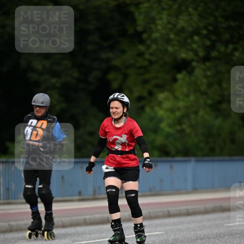 29.06.2025 - hella hamburg halbmarathon Dr. Thomas Lammeyer http://msf.ph/oto/8139124 29.06.2025 09:04:32 Kennedybrücke  meine-sportfotos.de