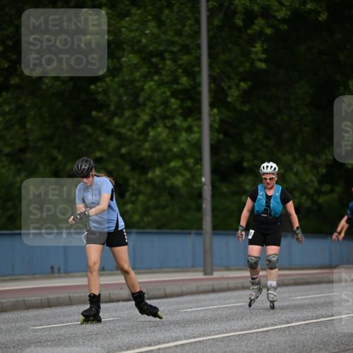29.06.2025 - hella hamburg halbmarathon Dr. Thomas Lammeyer http://msf.ph/oto/8139155 29.06.2025 09:04:37 Kennedybrücke  meine-sportfotos.de