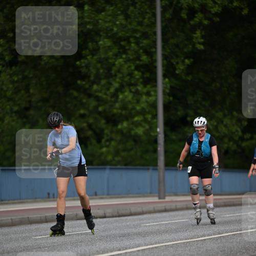 29.06.2025 - hella hamburg halbmarathon Dr. Thomas Lammeyer http://msf.ph/oto/8139163 29.06.2025 09:04:37 Kennedybrücke  meine-sportfotos.de