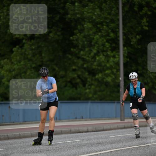 29.06.2025 - hella hamburg halbmarathon Dr. Thomas Lammeyer http://msf.ph/oto/8139171 29.06.2025 09:04:37 Kennedybrücke  meine-sportfotos.de