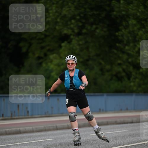 29.06.2025 - hella hamburg halbmarathon Dr. Thomas Lammeyer http://msf.ph/oto/8139195 29.06.2025 09:04:39 Kennedybrücke  meine-sportfotos.de