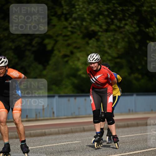 29.06.2025 - hella hamburg halbmarathon Dr. Thomas Lammeyer http://msf.ph/oto/8139204 29.06.2025 08:55:55 Kennedybrücke  meine-sportfotos.de