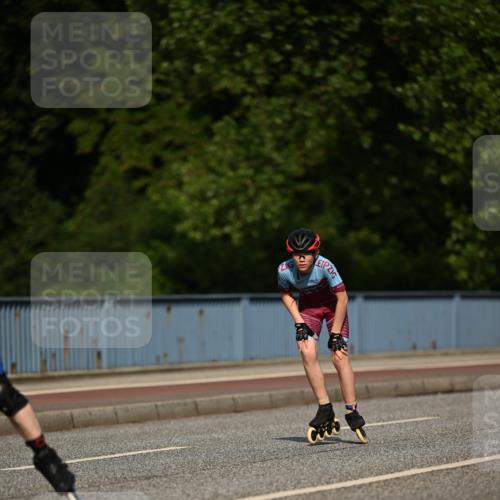 29.06.2025 - hella hamburg halbmarathon Dr. Thomas Lammeyer http://msf.ph/oto/8139208 29.06.2025 08:55:56 Kennedybrücke  meine-sportfotos.de