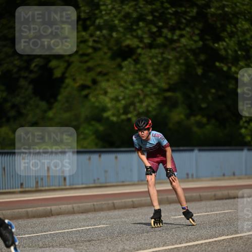 29.06.2025 - hella hamburg halbmarathon Dr. Thomas Lammeyer http://msf.ph/oto/8139209 29.06.2025 08:55:56 Kennedybrücke  meine-sportfotos.de