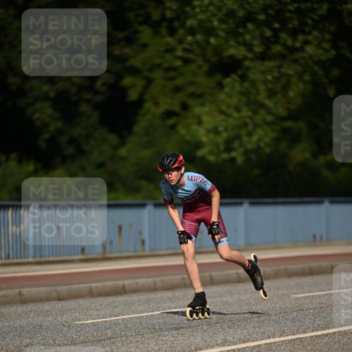29.06.2025 - hella hamburg halbmarathon Dr. Thomas Lammeyer http://msf.ph/oto/8139231 29.06.2025 08:55:56 Kennedybrücke  meine-sportfotos.de