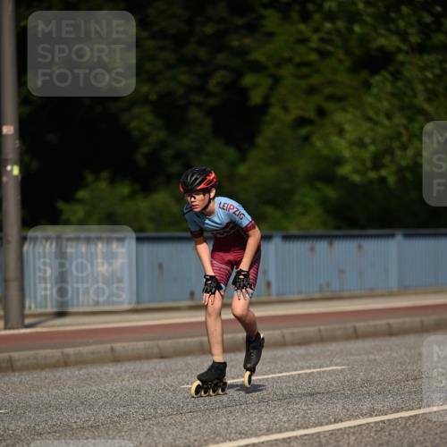 29.06.2025 - hella hamburg halbmarathon Dr. Thomas Lammeyer http://msf.ph/oto/8139233 29.06.2025 08:55:56 Kennedybrücke  meine-sportfotos.de