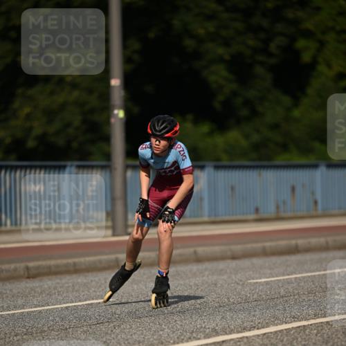 29.06.2025 - hella hamburg halbmarathon Dr. Thomas Lammeyer http://msf.ph/oto/8139236 29.06.2025 08:55:57 Kennedybrücke  meine-sportfotos.de