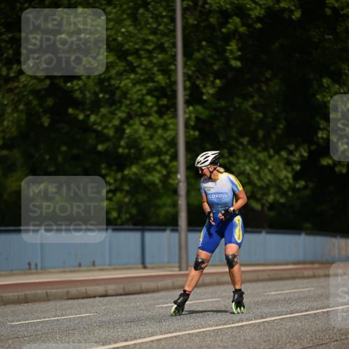 29.06.2025 - hella hamburg halbmarathon Dr. Thomas Lammeyer http://msf.ph/oto/8139244 29.06.2025 08:56:01 Kennedybrücke  meine-sportfotos.de