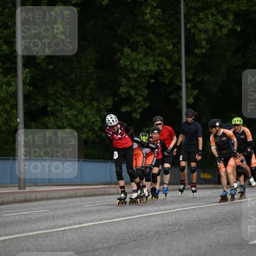 29.06.2025 - hella hamburg halbmarathon Dr. Thomas Lammeyer http://msf.ph/oto/8139281 29.06.2025 08:56:48 Kennedybrücke  meine-sportfotos.de