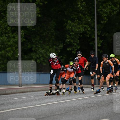 29.06.2025 - hella hamburg halbmarathon Dr. Thomas Lammeyer http://msf.ph/oto/8139283 29.06.2025 08:56:48 Kennedybrücke  meine-sportfotos.de