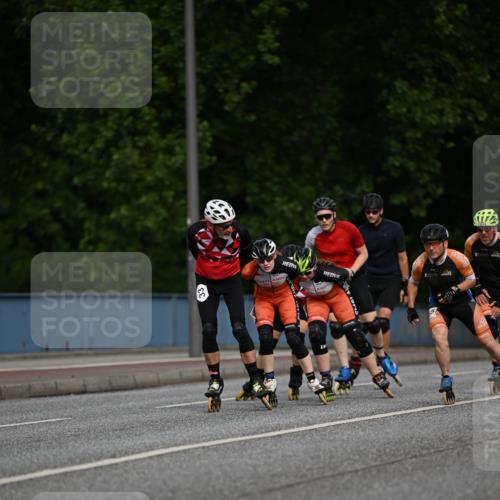 29.06.2025 - hella hamburg halbmarathon Dr. Thomas Lammeyer http://msf.ph/oto/8139289 29.06.2025 08:56:49 Kennedybrücke  meine-sportfotos.de