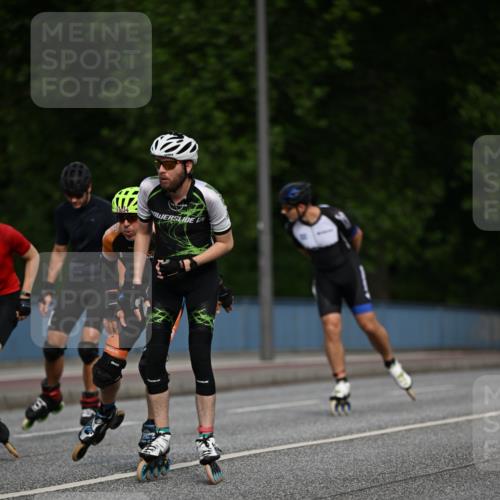 29.06.2025 - hella hamburg halbmarathon Dr. Thomas Lammeyer http://msf.ph/oto/8139298 29.06.2025 08:56:51 Kennedybrücke  meine-sportfotos.de