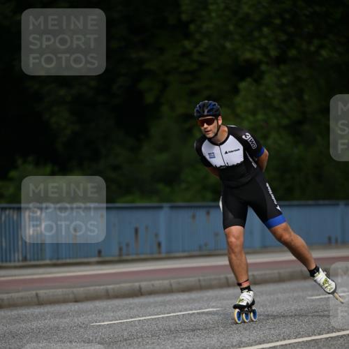 29.06.2025 - hella hamburg halbmarathon Dr. Thomas Lammeyer http://msf.ph/oto/8139304 29.06.2025 08:56:52 Kennedybrücke  meine-sportfotos.de