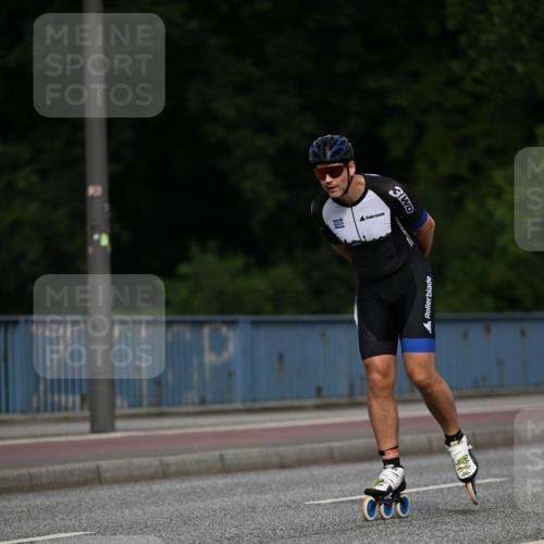 29.06.2025 - hella hamburg halbmarathon Dr. Thomas Lammeyer http://msf.ph/oto/8139306 29.06.2025 08:56:52 Kennedybrücke  meine-sportfotos.de
