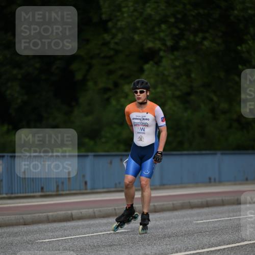 29.06.2025 - hella hamburg halbmarathon Dr. Thomas Lammeyer http://msf.ph/oto/8139313 29.06.2025 08:56:56 Kennedybrücke  meine-sportfotos.de