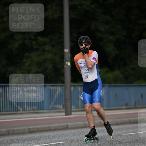 29.06.2025 - hella hamburg halbmarathon Dr. Thomas Lammeyer http://msf.ph/oto/8139327 29.06.2025 08:56:57 Kennedybrücke  meine-sportfotos.de