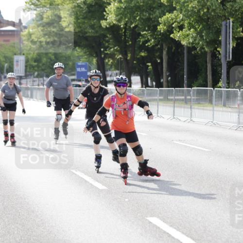 29.06.2025 - hella hamburg halbmarathon Jannik Wohlers http://msf.ph/oto/8139396 29.06.2025 09:03:14 Lombardsbrücke  meine-sportfotos.de