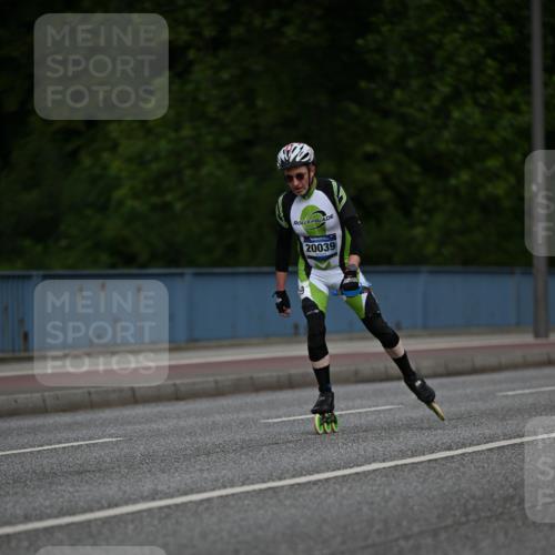 29.06.2025 - hella hamburg halbmarathon Dr. Thomas Lammeyer http://msf.ph/oto/8139406 29.06.2025 08:57:09 Kennedybrücke  meine-sportfotos.de
