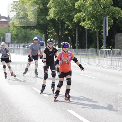 29.06.2025 - hella hamburg halbmarathon Jannik Wohlers http://msf.ph/oto/8139411 29.06.2025 09:03:14 Lombardsbrücke  meine-sportfotos.de
