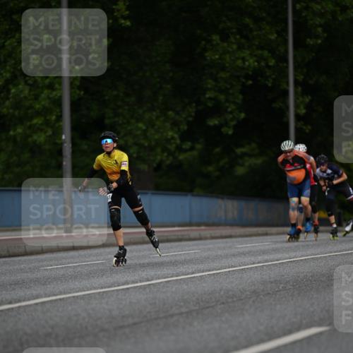 29.06.2025 - hella hamburg halbmarathon Dr. Thomas Lammeyer http://msf.ph/oto/8139421 29.06.2025 08:57:12 Kennedybrücke  meine-sportfotos.de