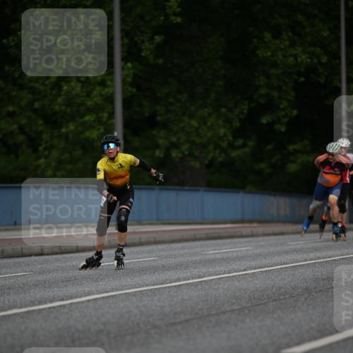 29.06.2025 - hella hamburg halbmarathon Dr. Thomas Lammeyer http://msf.ph/oto/8139427 29.06.2025 08:57:12 Kennedybrücke  meine-sportfotos.de