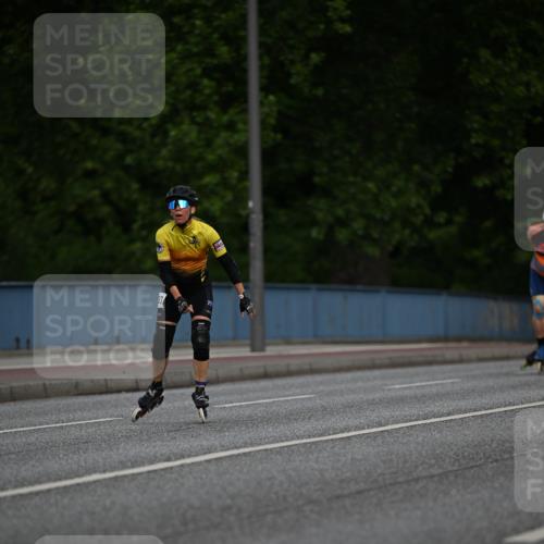 29.06.2025 - hella hamburg halbmarathon Dr. Thomas Lammeyer http://msf.ph/oto/8139433 29.06.2025 08:57:13 Kennedybrücke  meine-sportfotos.de