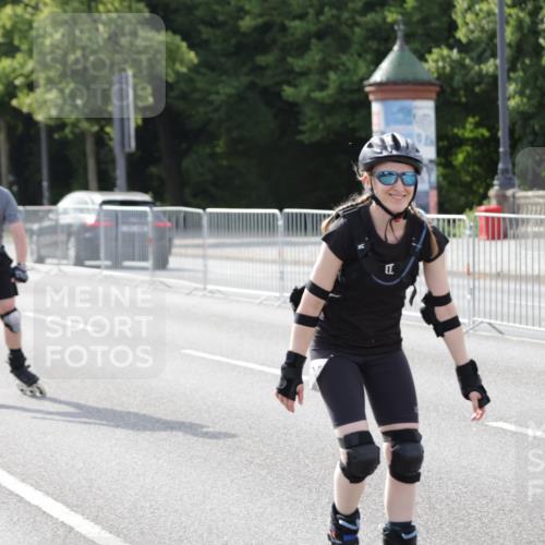 29.06.2025 - hella hamburg halbmarathon Jannik Wohlers http://msf.ph/oto/8139438 29.06.2025 09:03:16 Lombardsbrücke  meine-sportfotos.de