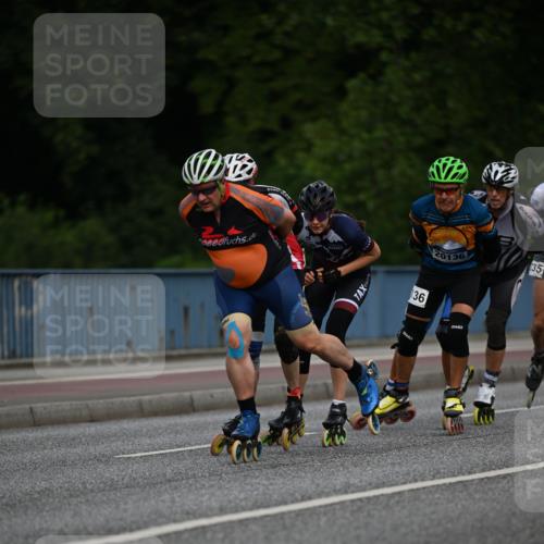 29.06.2025 - hella hamburg halbmarathon Dr. Thomas Lammeyer http://msf.ph/oto/8139490 29.06.2025 08:57:16 Kennedybrücke  meine-sportfotos.de
