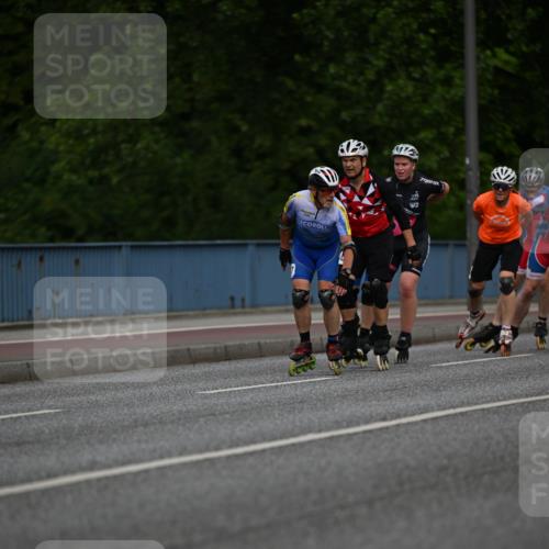 29.06.2025 - hella hamburg halbmarathon Dr. Thomas Lammeyer http://msf.ph/oto/8139521 29.06.2025 08:57:35 Kennedybrücke  meine-sportfotos.de