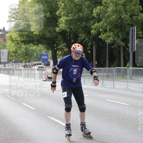 29.06.2025 - hella hamburg halbmarathon Jannik Wohlers http://msf.ph/oto/8139556 29.06.2025 09:03:27 Lombardsbrücke  meine-sportfotos.de
