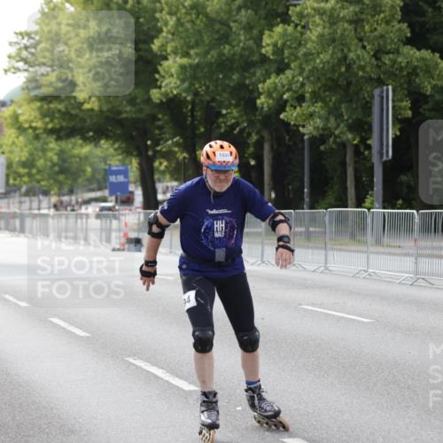 29.06.2025 - hella hamburg halbmarathon Jannik Wohlers http://msf.ph/oto/8139562 29.06.2025 09:03:27 Lombardsbrücke  meine-sportfotos.de