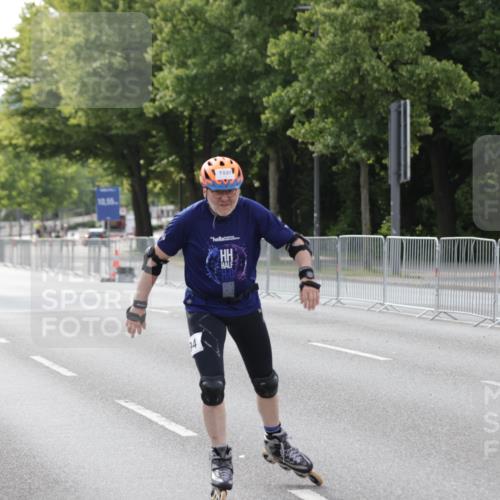 29.06.2025 - hella hamburg halbmarathon Jannik Wohlers http://msf.ph/oto/8139567 29.06.2025 09:03:27 Lombardsbrücke  meine-sportfotos.de
