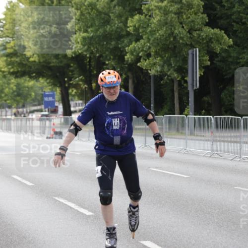 29.06.2025 - hella hamburg halbmarathon Jannik Wohlers http://msf.ph/oto/8139576 29.06.2025 09:03:27 Lombardsbrücke  meine-sportfotos.de